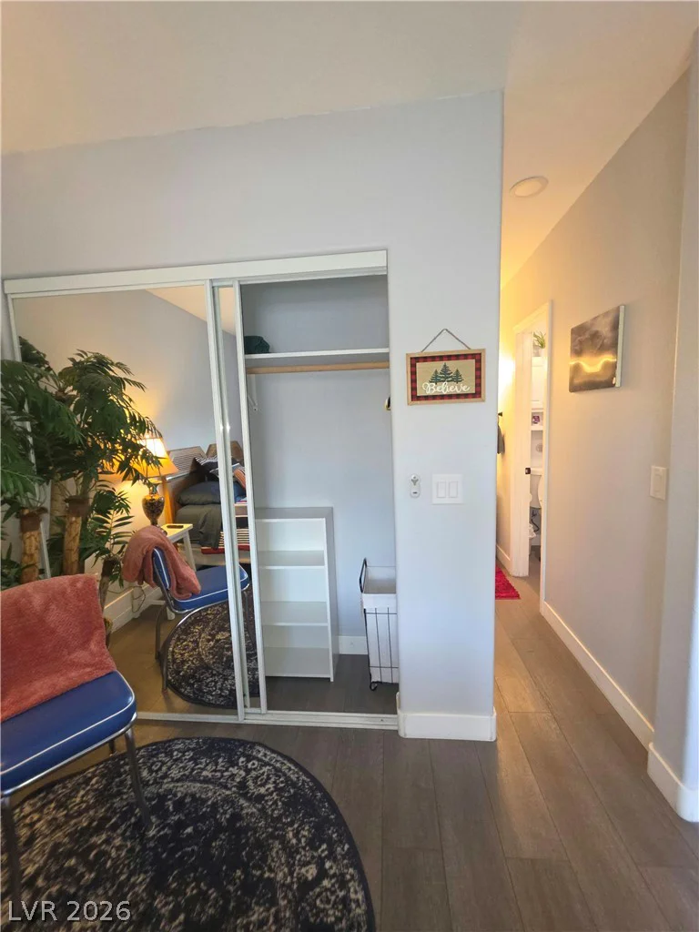 3940 Tudur, Las Vegas, NV 89119