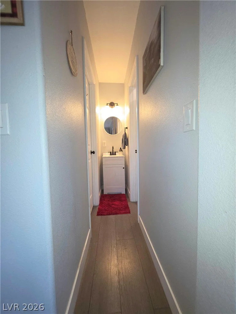 3940 Tudur, Las Vegas, NV 89119
