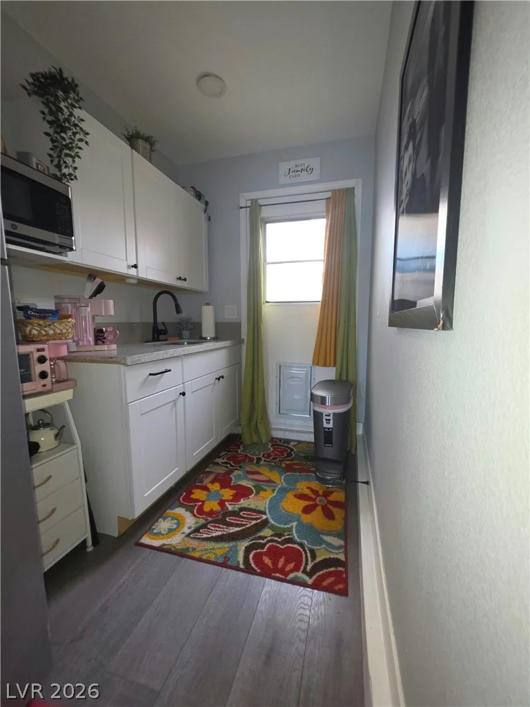 3940 Tudur, Las Vegas, NV 89119