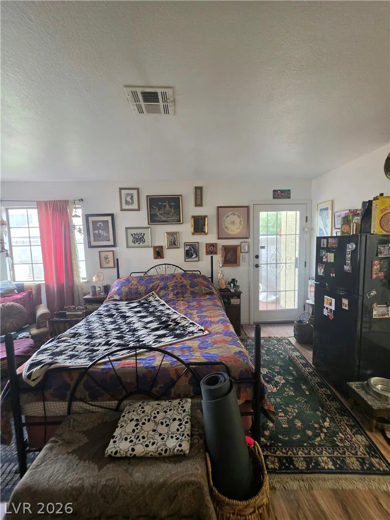 3940 Tudur, Las Vegas, NV 89119
