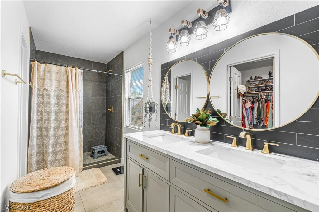 1594 Ward Frontier, Henderson, NV 89002