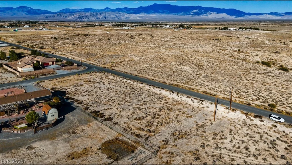 10410 Oakridge, Pahrump, NV 89048