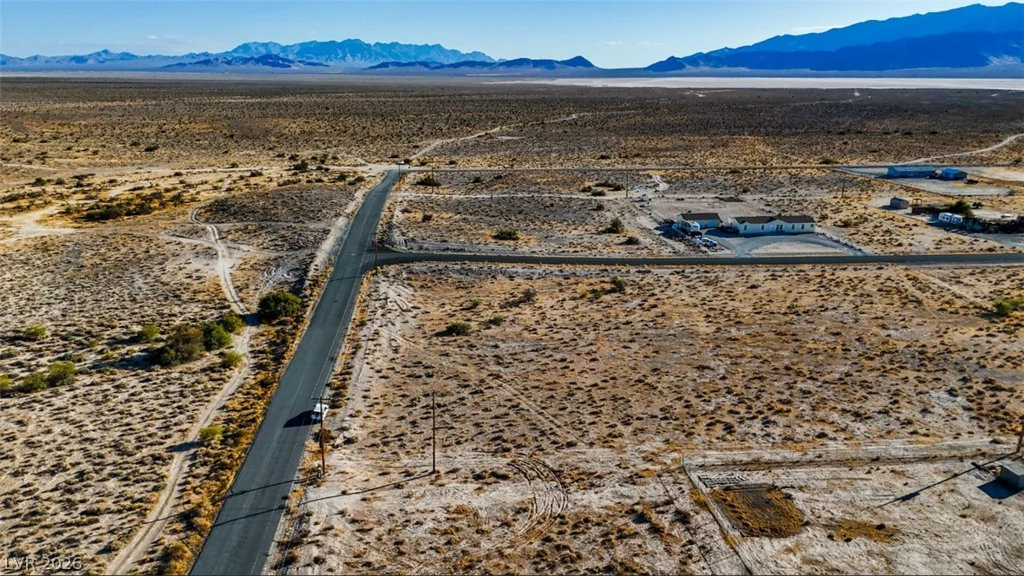 10470 Oakridge, Pahrump, NV 89048