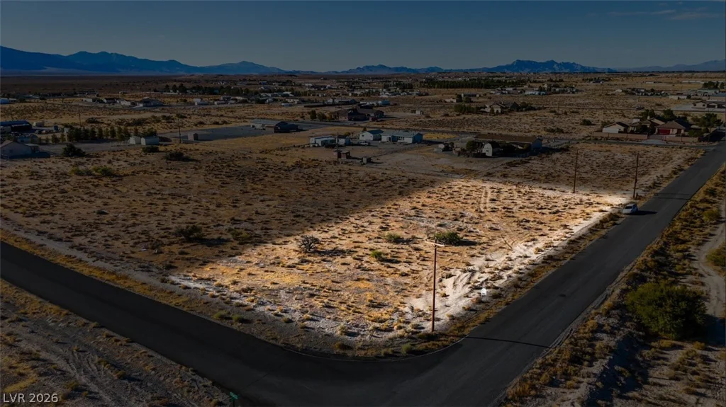 10470 Oakridge, Pahrump, NV 89048