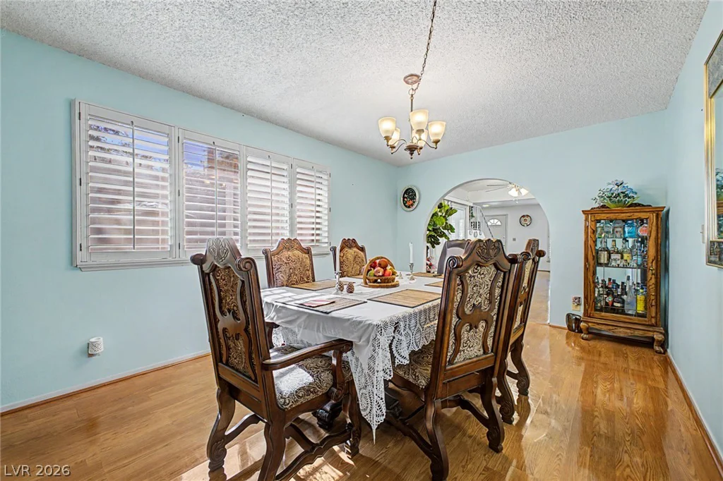 3537 Victory, Las Vegas, NV 89121