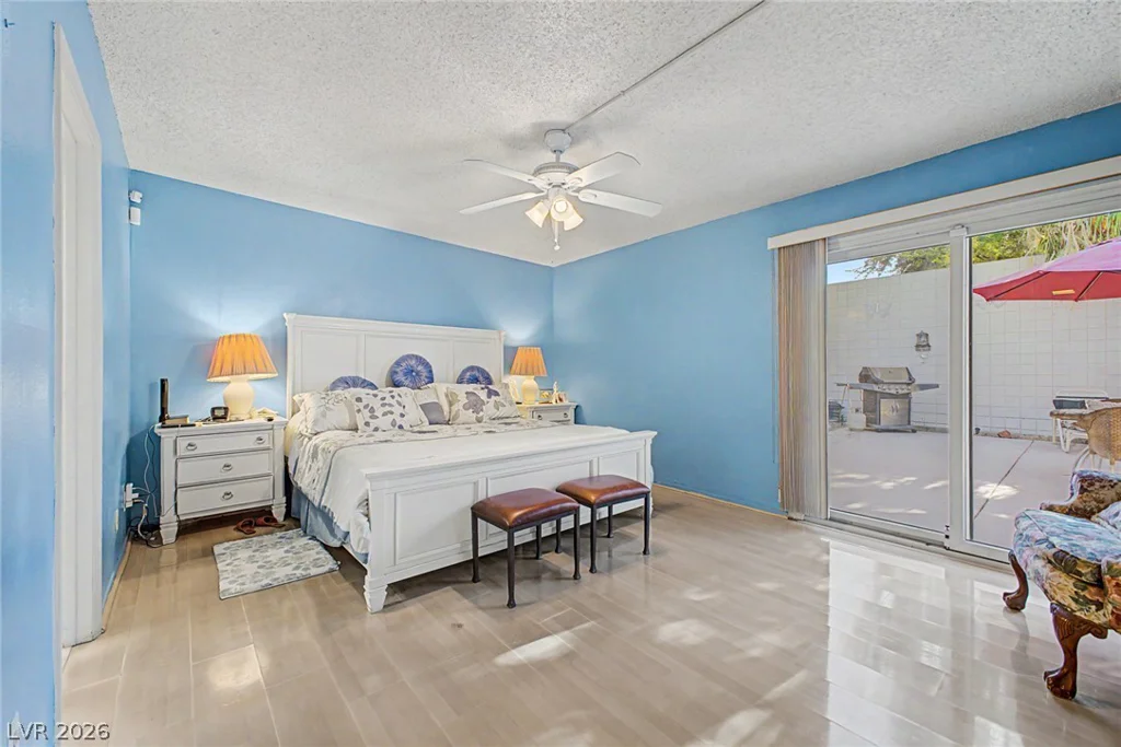 3537 Victory, Las Vegas, NV 89121
