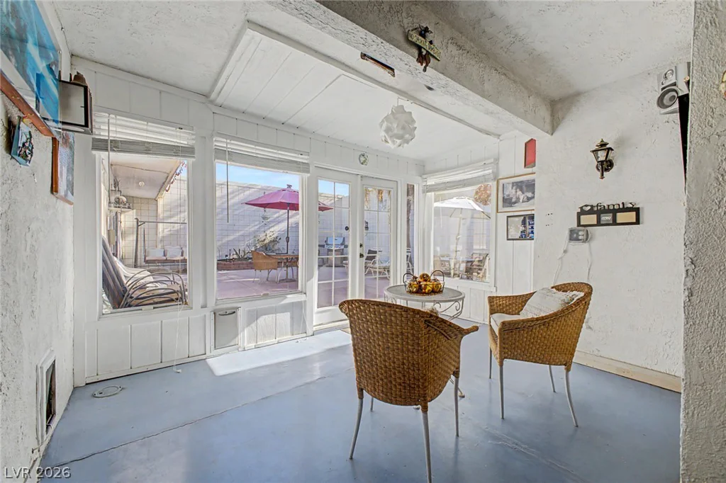 3537 Victory, Las Vegas, NV 89121