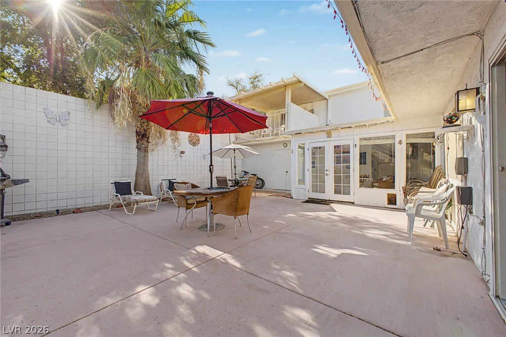 3537 Victory, Las Vegas, NV 89121
