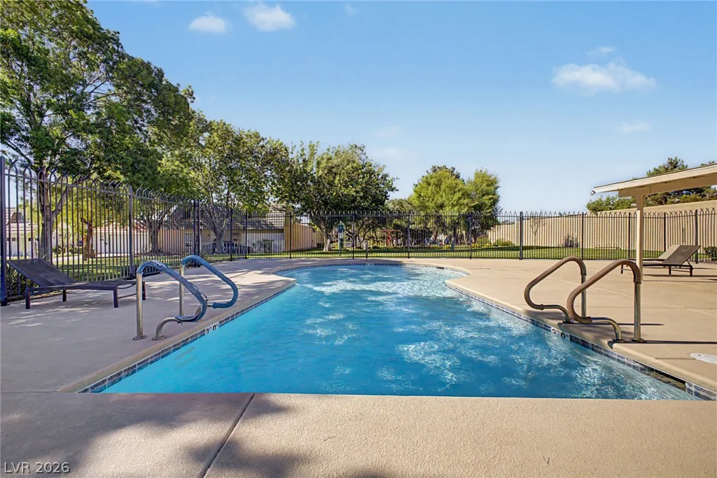 3537 Victory, Las Vegas, NV 89121