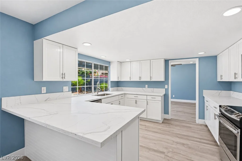 1707 Mapleton, Las Vegas, NV 89119