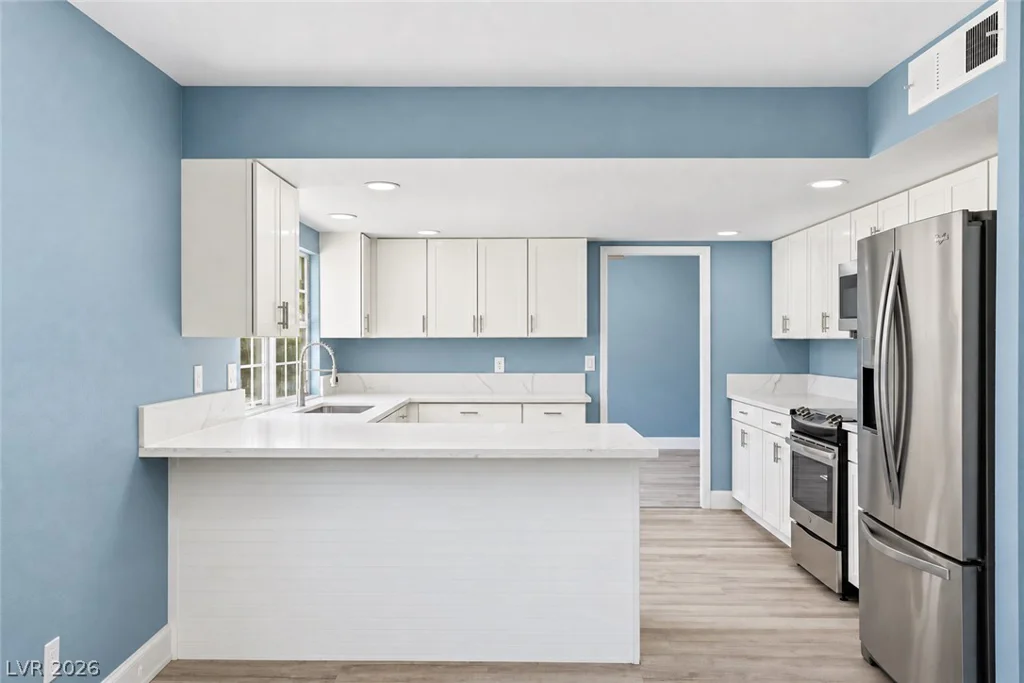 1707 Mapleton, Las Vegas, NV 89119