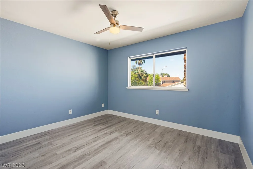 1707 Mapleton, Las Vegas, NV 89119