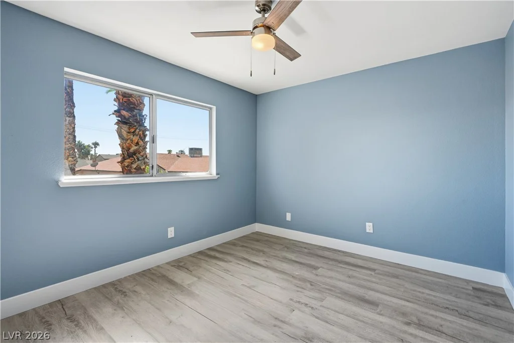 1707 Mapleton, Las Vegas, NV 89119