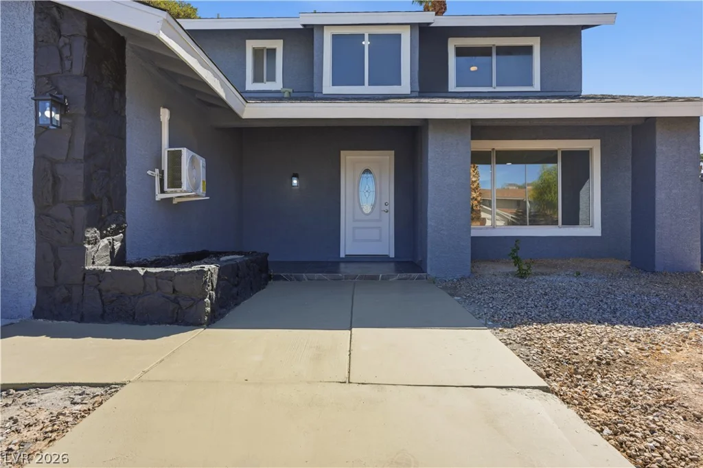 1707 Mapleton, Las Vegas, NV 89119