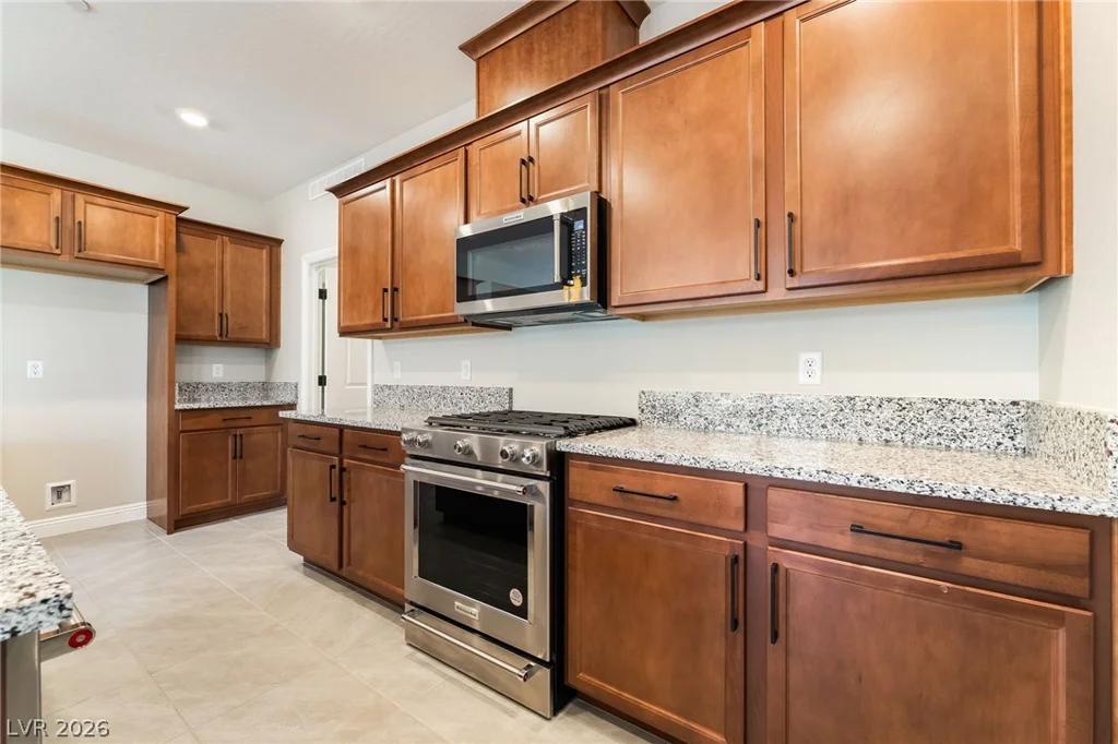 53 Lake Bluff, Henderson, NV 89011