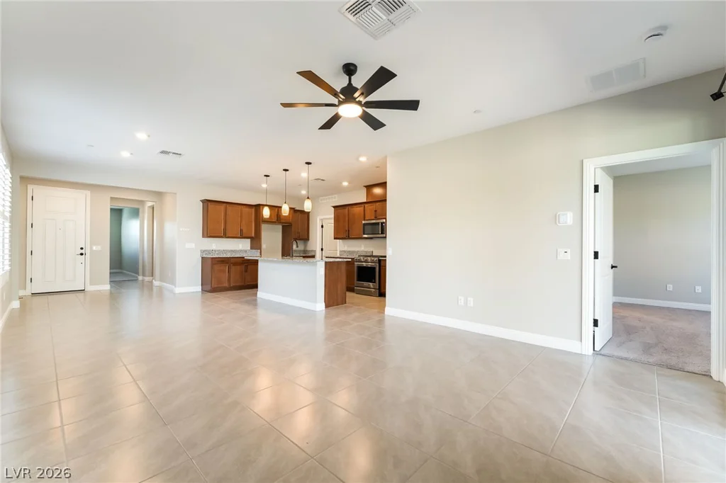 53 Lake Bluff, Henderson, NV 89011