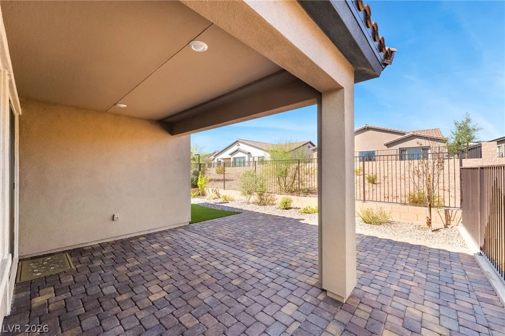 53 Lake Bluff, Henderson, NV 89011