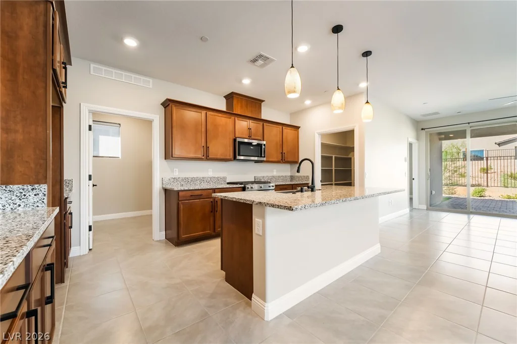 53 Lake Bluff, Henderson, NV 89011
