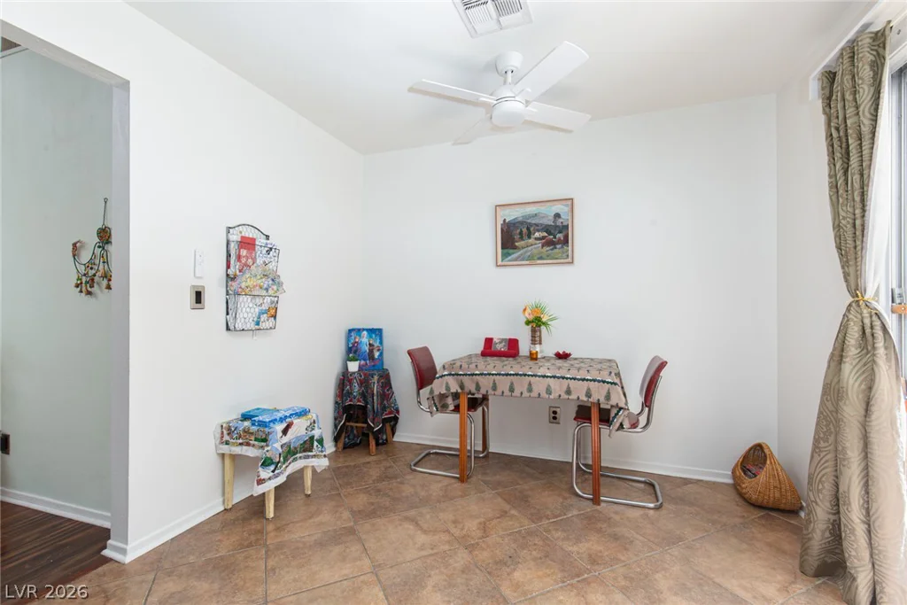 6705 Waterville, Las Vegas, NV 89107