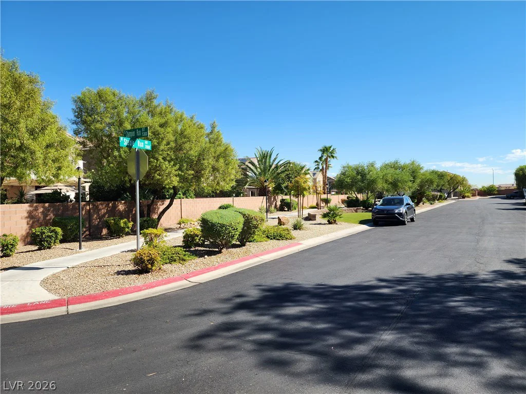 5395 Champion Run, Las Vegas, NV 89113