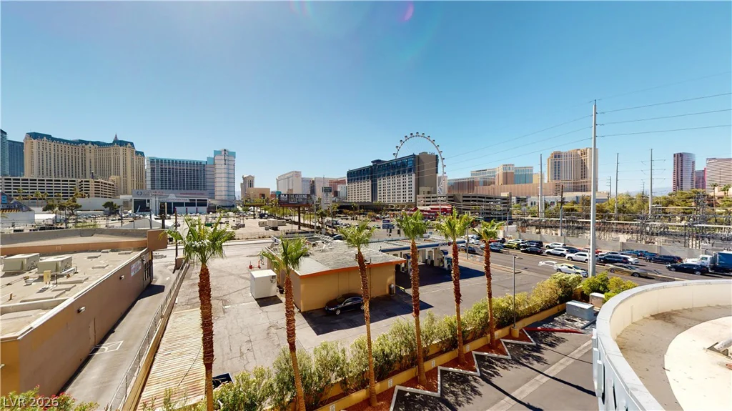 211 Flamingo, Las Vegas, NV 89169