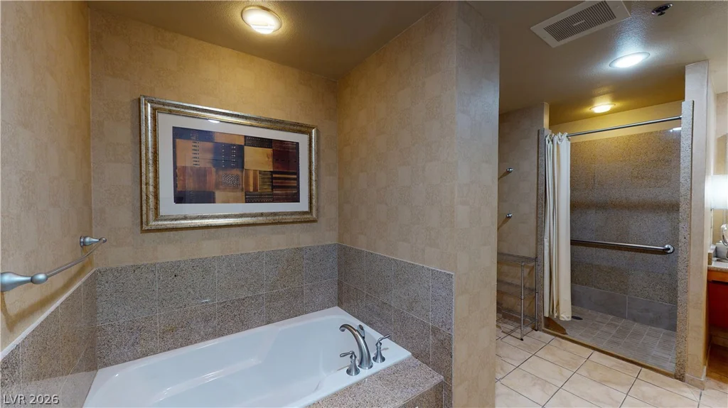 211 Flamingo, Las Vegas, NV 89169