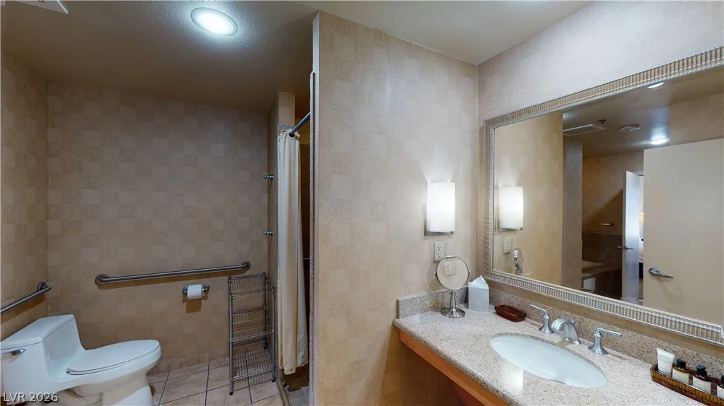 211 Flamingo, Las Vegas, NV 89169