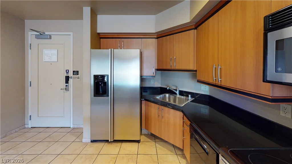 211 Flamingo, Las Vegas, NV 89169