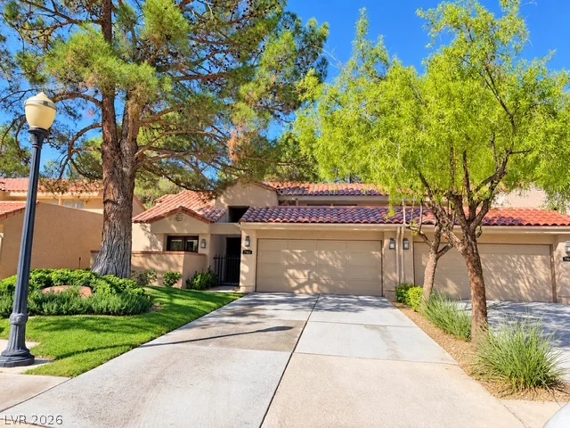 7163 Mission Hills, Las Vegas, NV 89113