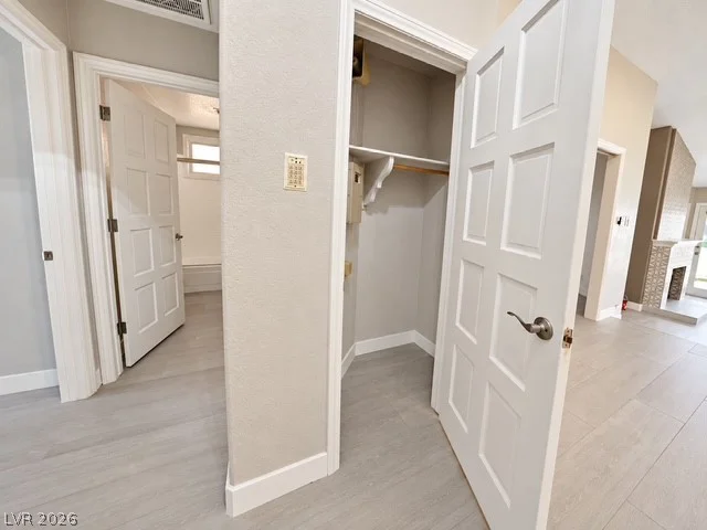 7163 Mission Hills, Las Vegas, NV 89113