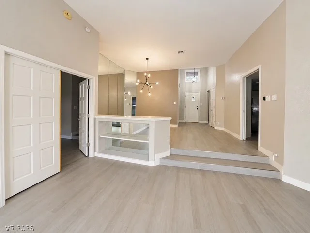 7163 Mission Hills, Las Vegas, NV 89113