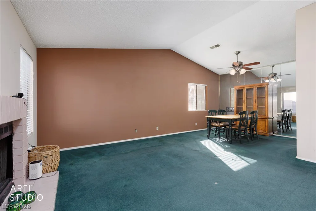 1838 Navarre, Henderson, NV 89014