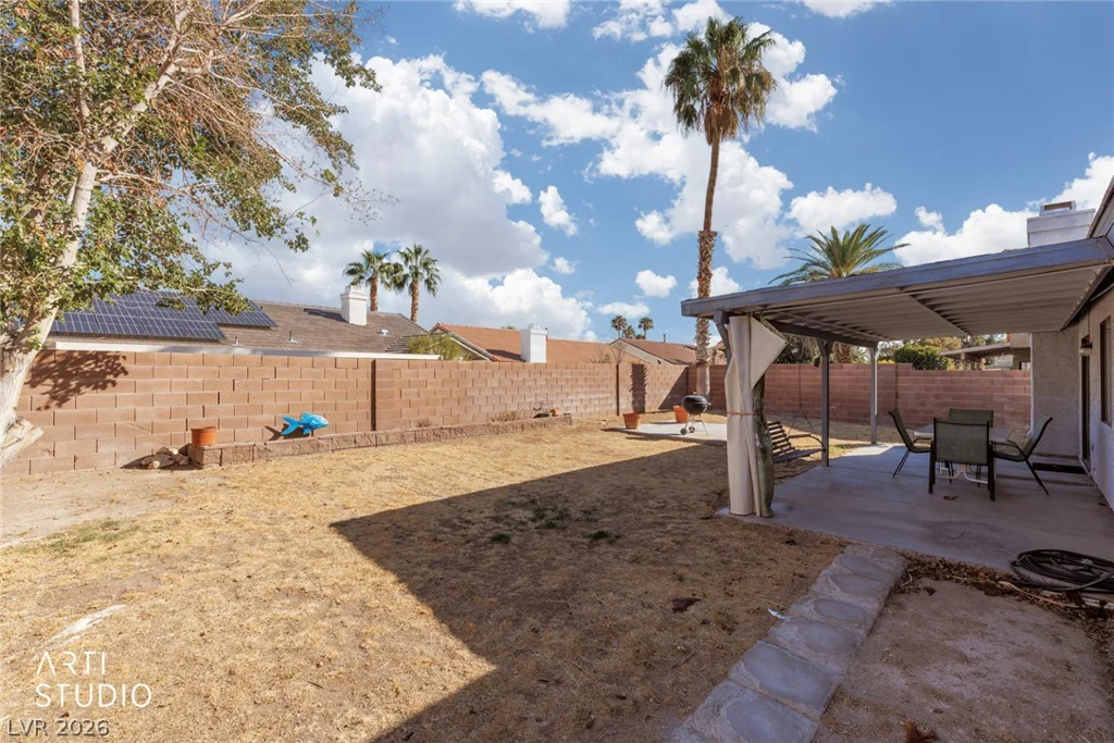 1838 Navarre, Henderson, NV 89014