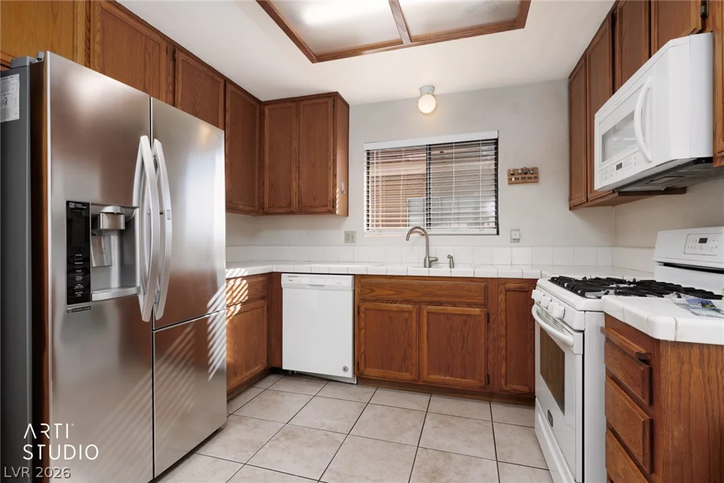 1838 Navarre, Henderson, NV 89014