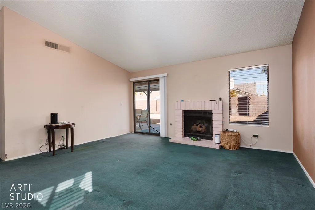 1838 Navarre, Henderson, NV 89014