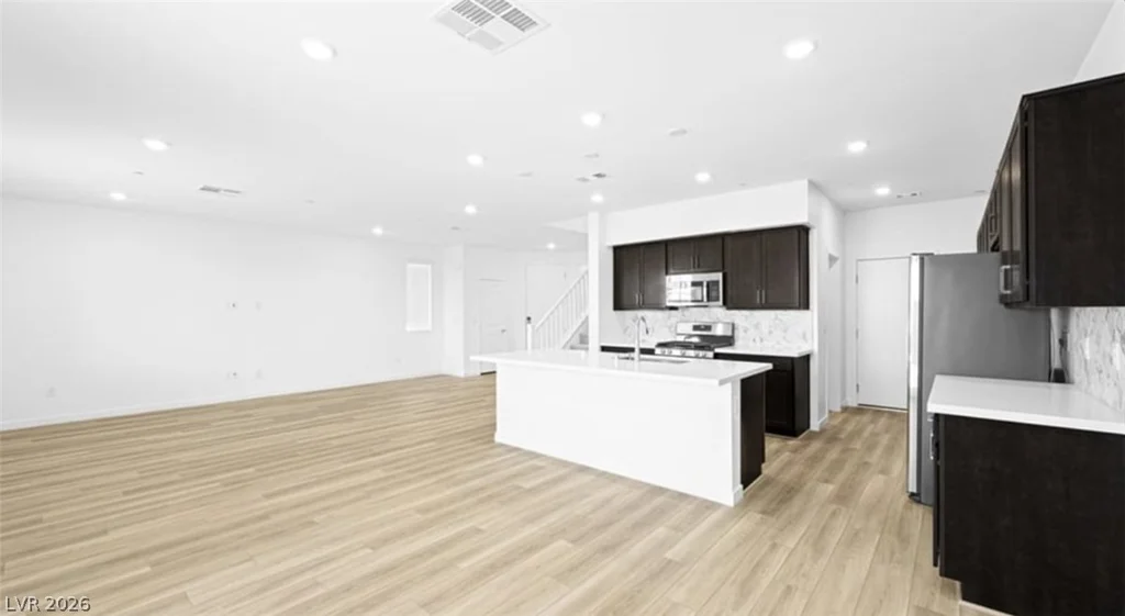333 Adufe, Henderson, NV 89015