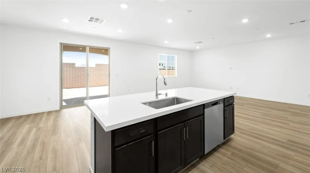 333 Adufe, Henderson, NV 89015