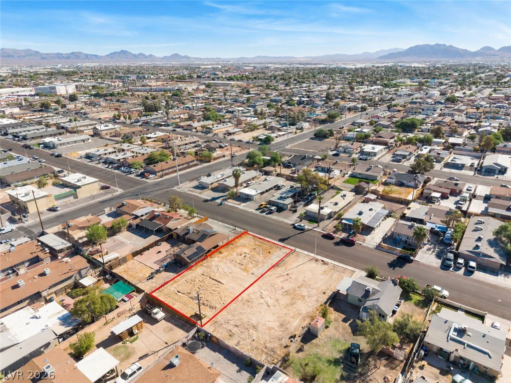 2321 McCarran, North Las Vegas, NV 89030