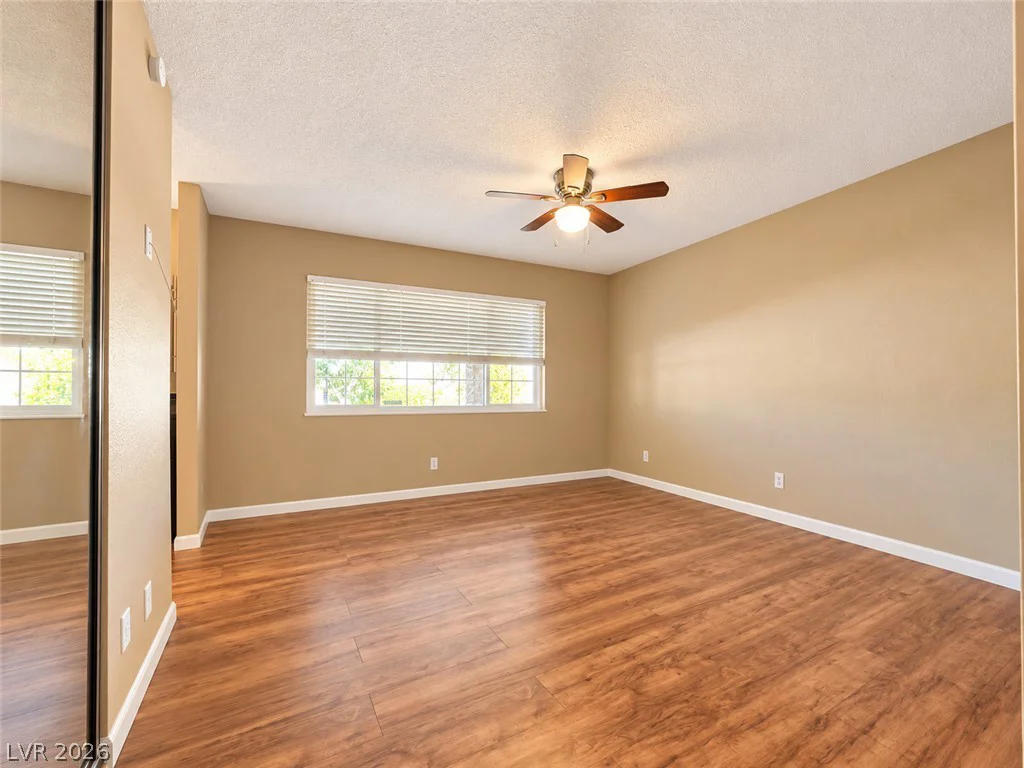 6672 Peachtree, Las Vegas, NV 89103