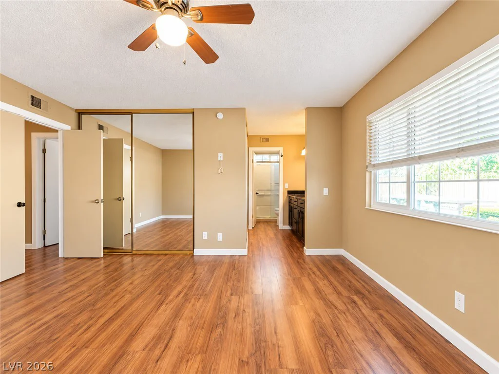6672 Peachtree, Las Vegas, NV 89103