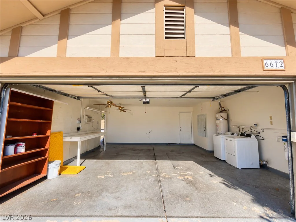 6672 Peachtree, Las Vegas, NV 89103