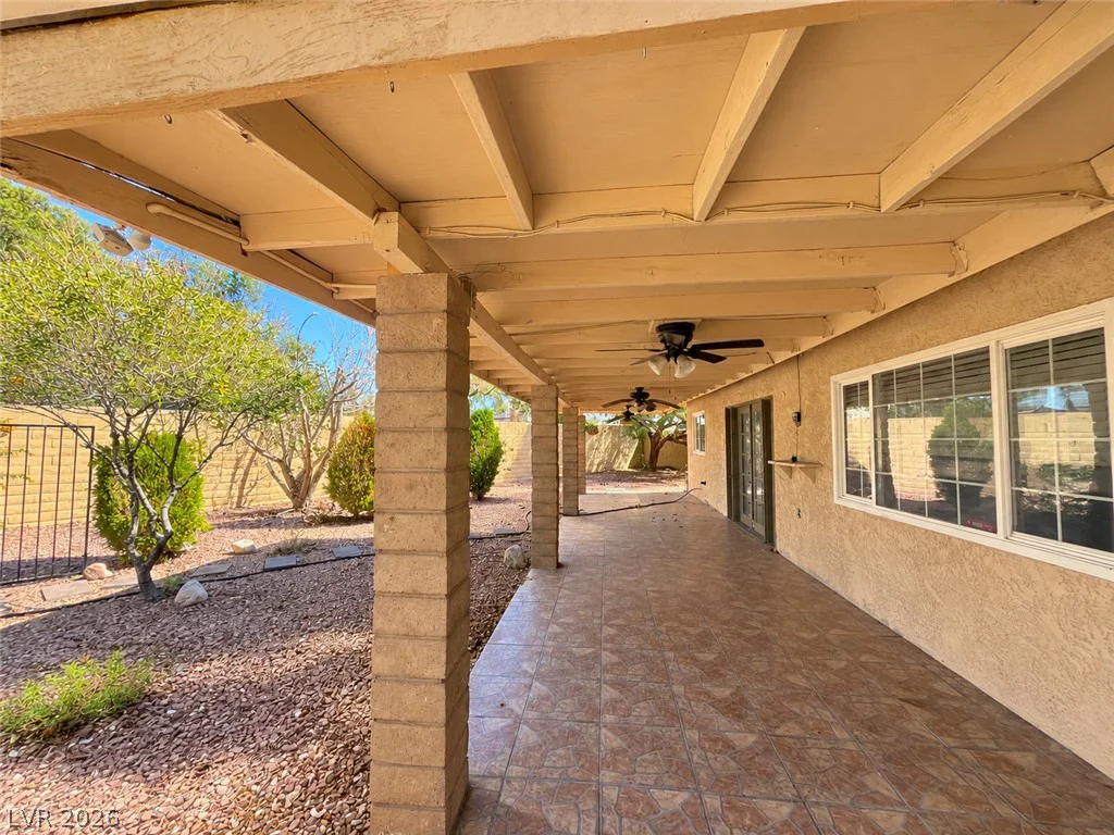 6672 Peachtree, Las Vegas, NV 89103