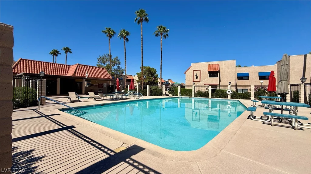 4321 Gannet, Las Vegas, NV 89103