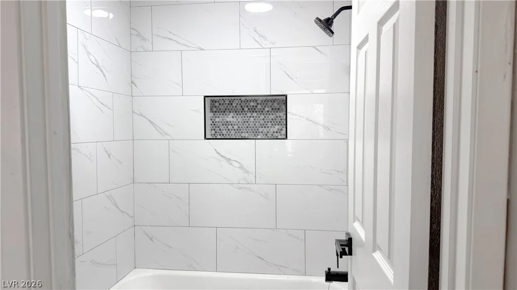 4321 Gannet, Las Vegas, NV 89103