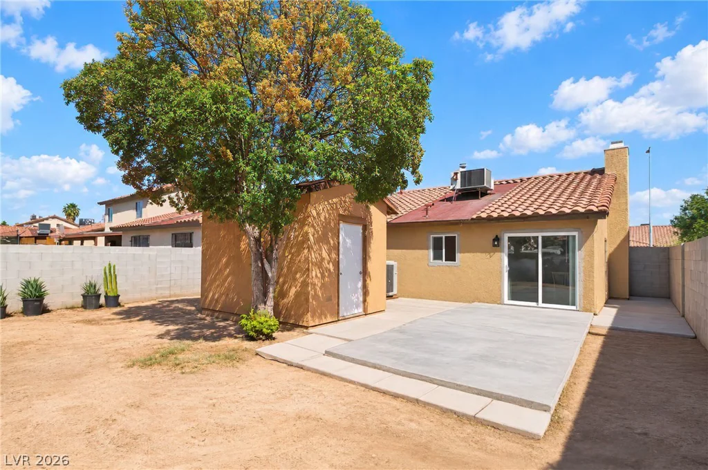 522 Bayberry, Las Vegas, NV 89110
