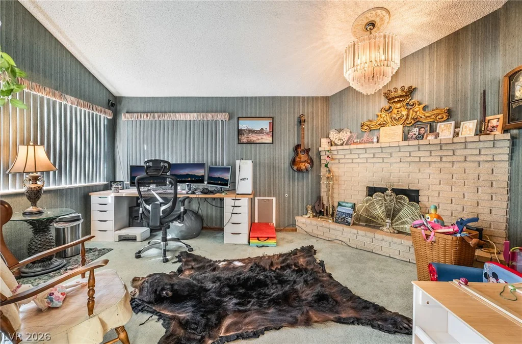 3947 Tudur, Las Vegas, NV 89119