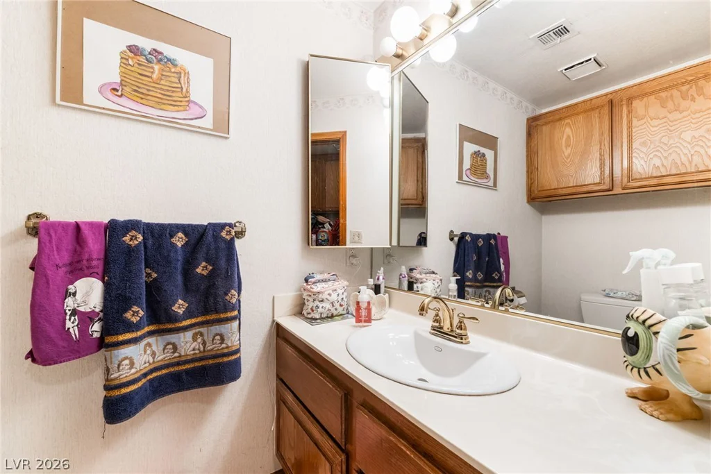 3947 Tudur, Las Vegas, NV 89119