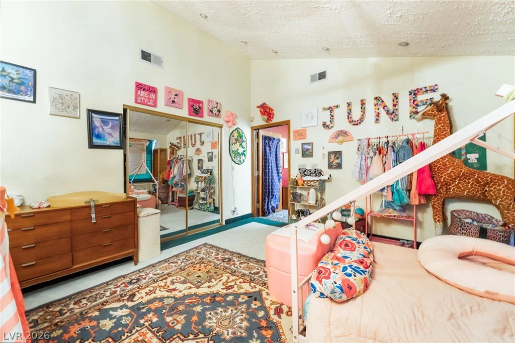 3947 Tudur, Las Vegas, NV 89119