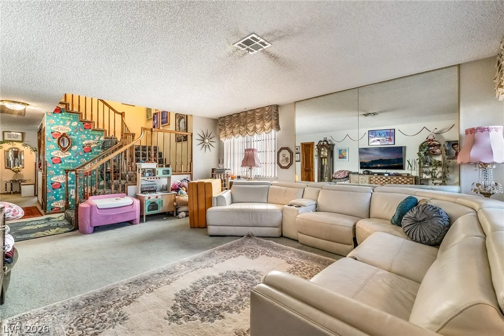 3947 Tudur, Las Vegas, NV 89119