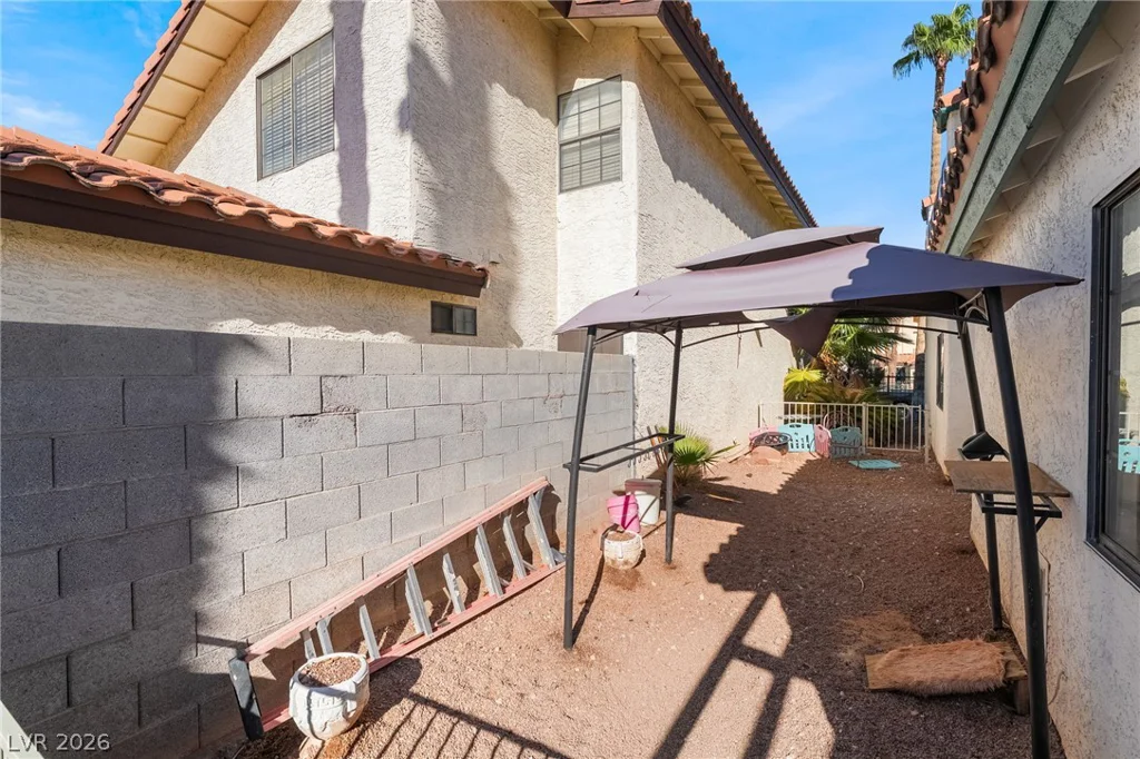 3947 Tudur, Las Vegas, NV 89119